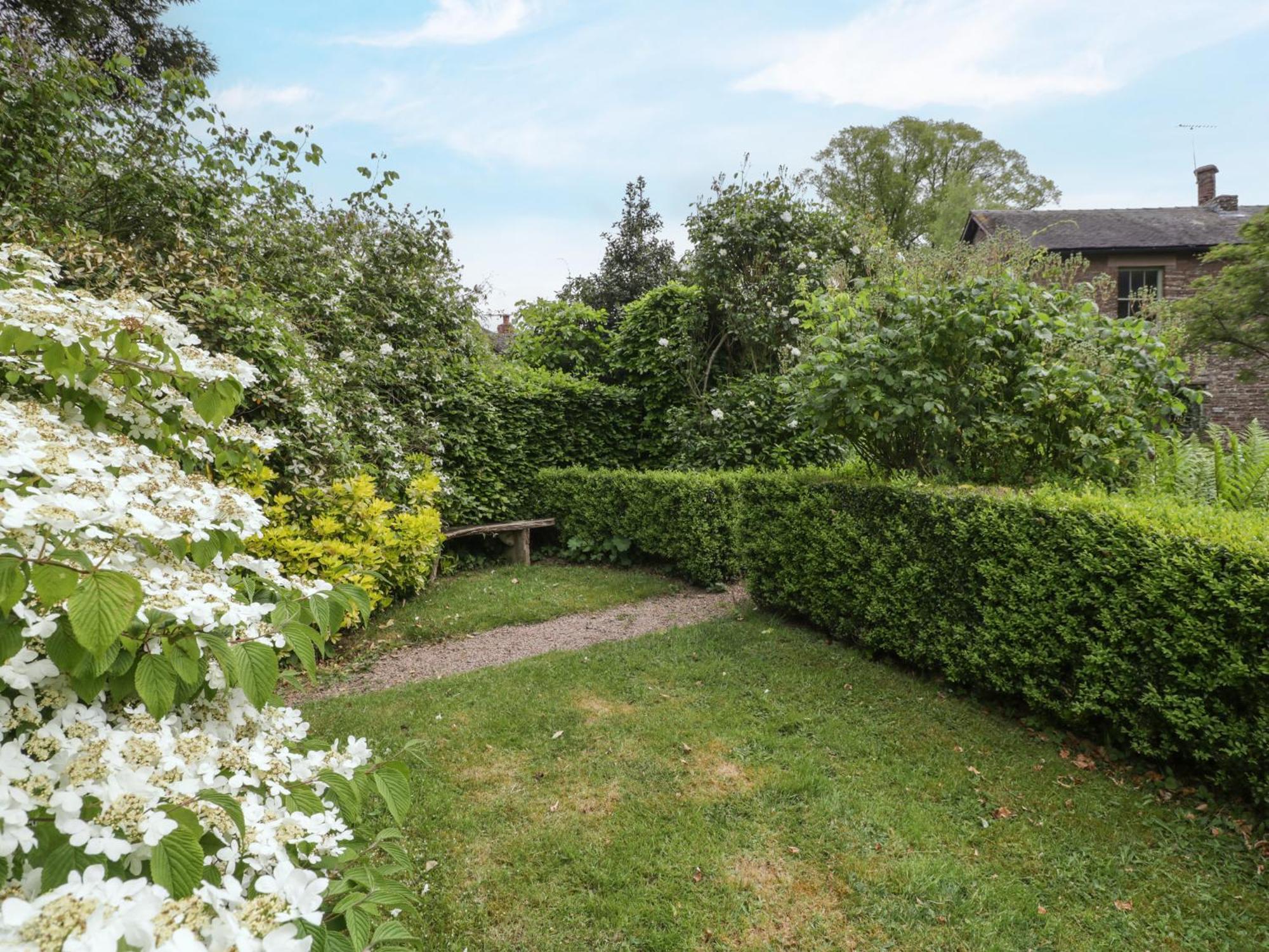 Woodlands Cottage Leominster Bagian luar foto